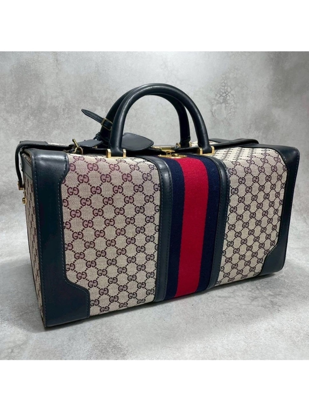 (45) GUCCI 70s Large Trunk